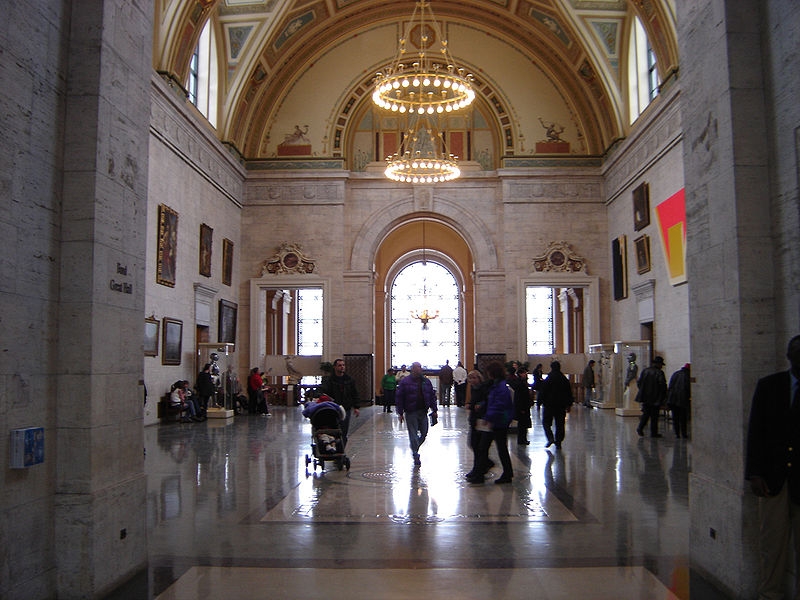 Detroit Institute of Arts, interior main hall