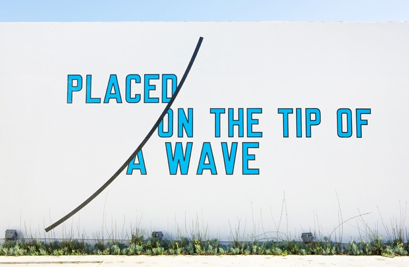 Lawrence Weiner, Placed on the Tip of a Wave, 2009, news 1 Dec 2014