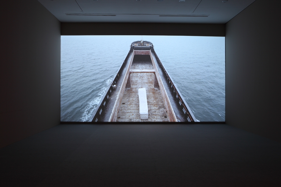 Adrian Paci, Column, from ARA Spring 2015 Review Busan Biennale