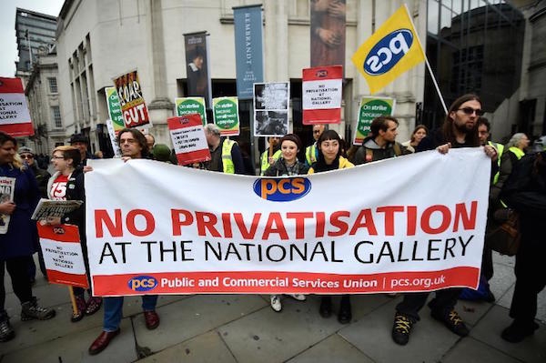 National Gallery staff strike