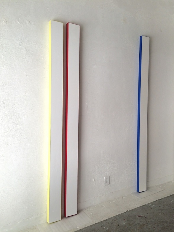 Deborah Salt, Vertical, 2015, 244x15x6cm, acrylic on canvas. Photo: Ed Glendinning. Courtesy the artist