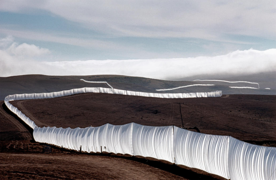 Christo and Jeanne-Claude, Running Fence