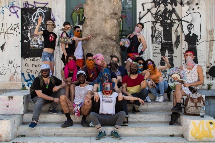 Lgbtqi+ Refugees in Greece with Roger Bernat’s replica of the oath stone. News 8 June 2017