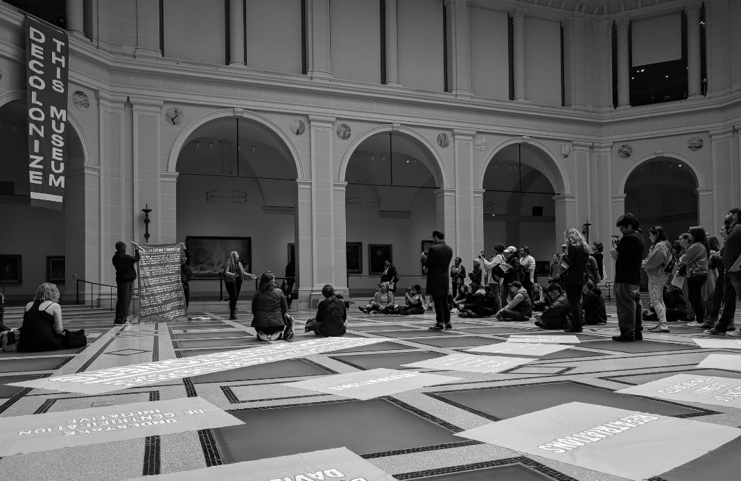 Decolonize This Place protest, Brooklyn Museum, New York, 2018. Image via Twitter, courtesy @IanAlanPaul