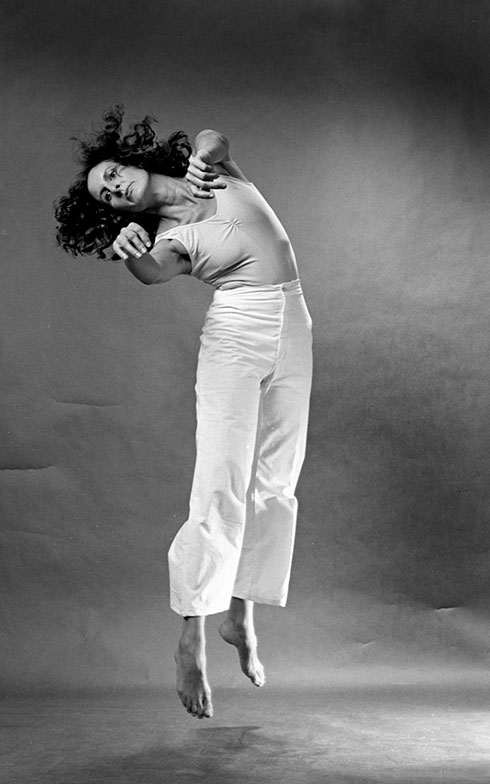 Trisha Brown performing Locus, 1975. AR March 2020 Previews