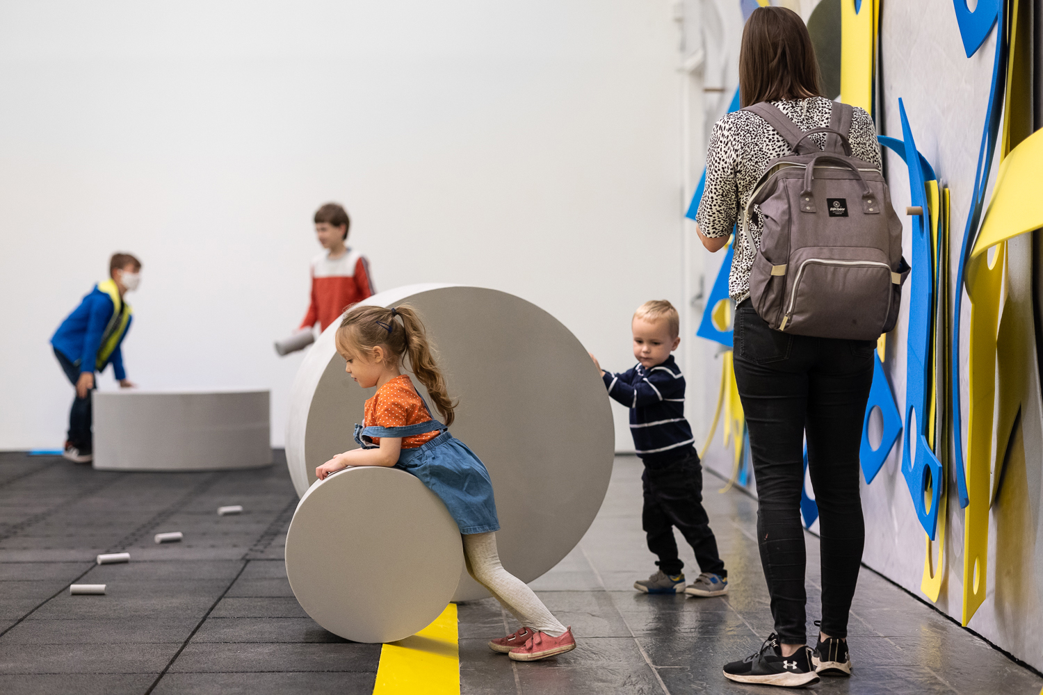 What Art Galleries Can Learn from Playgrounds - ArtReview