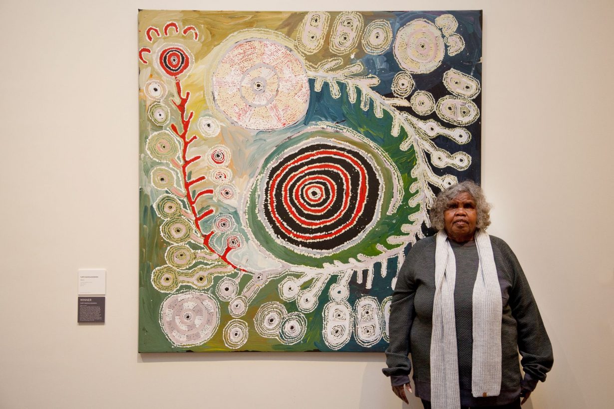 Tuppy Ngintja Goodwin wins Hadley’s art prize 2022 ArtReview