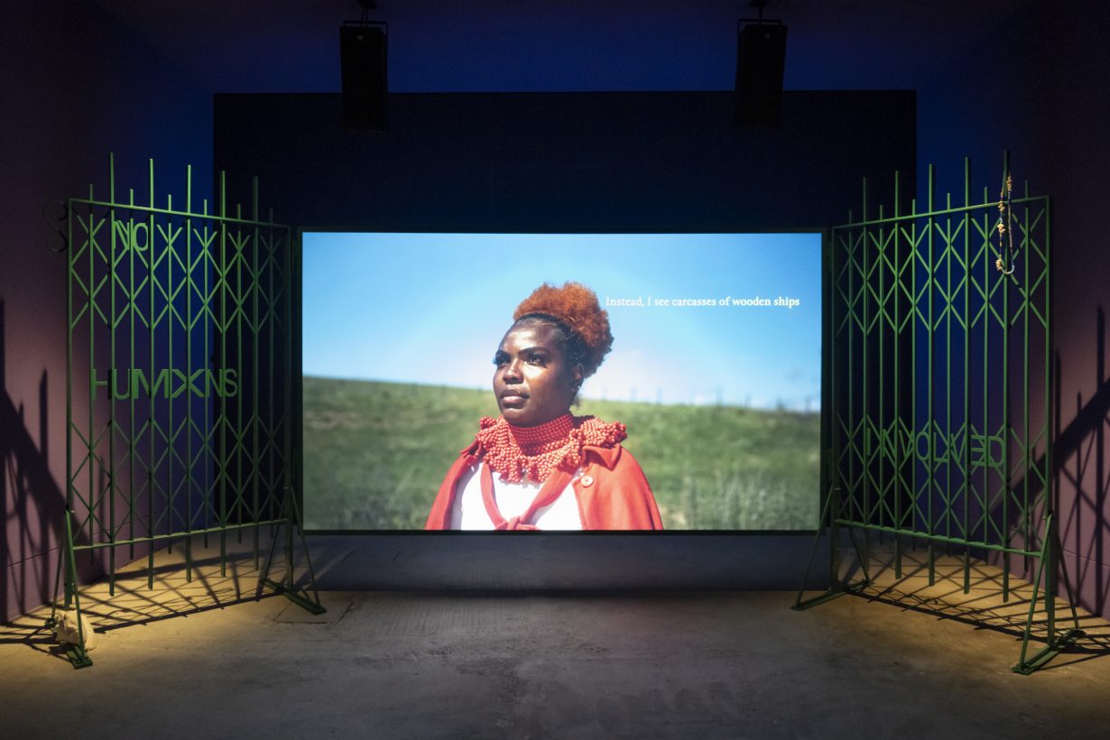 Alberta Whittle, Lagareh – The Last Born, 2022, colour video installation, with sound; steel; conch shell, cowrie shells and glass beads, 43 minutes. Installation view, Scotland + Venice, 59th Venice Biennale, 2022. Co-commissioned by Scotland+Venice and Forma Arts, London; film produced by Forma Arts Courtesy of the Artist and The Modern Institute/ Toby Webster Ltd., Glasgow. Photo: Cristiano Corte