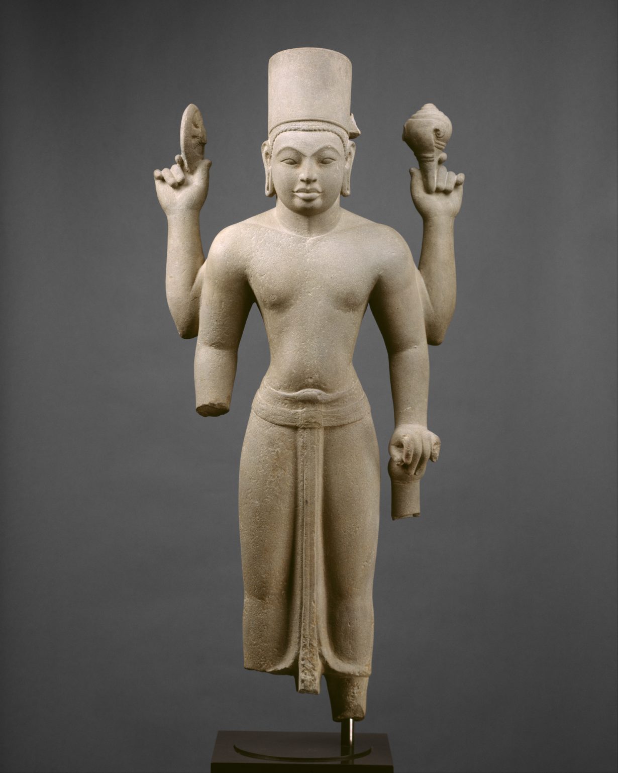 Standing Four-Armed Vishnu, second half of the 7th century. Courtesy the Metropolitan Museum of Art 