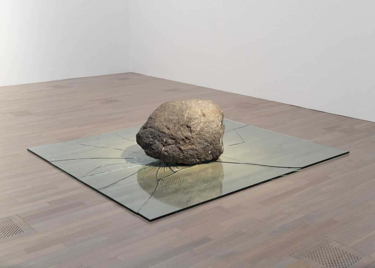 Lee Ufan, Relatum (formerly Phenomenon and Perception B), 1968/2022, stone and glass © Lee Ufan / Artists Rights Society (ARS), New York Courtesy Pace Gallery