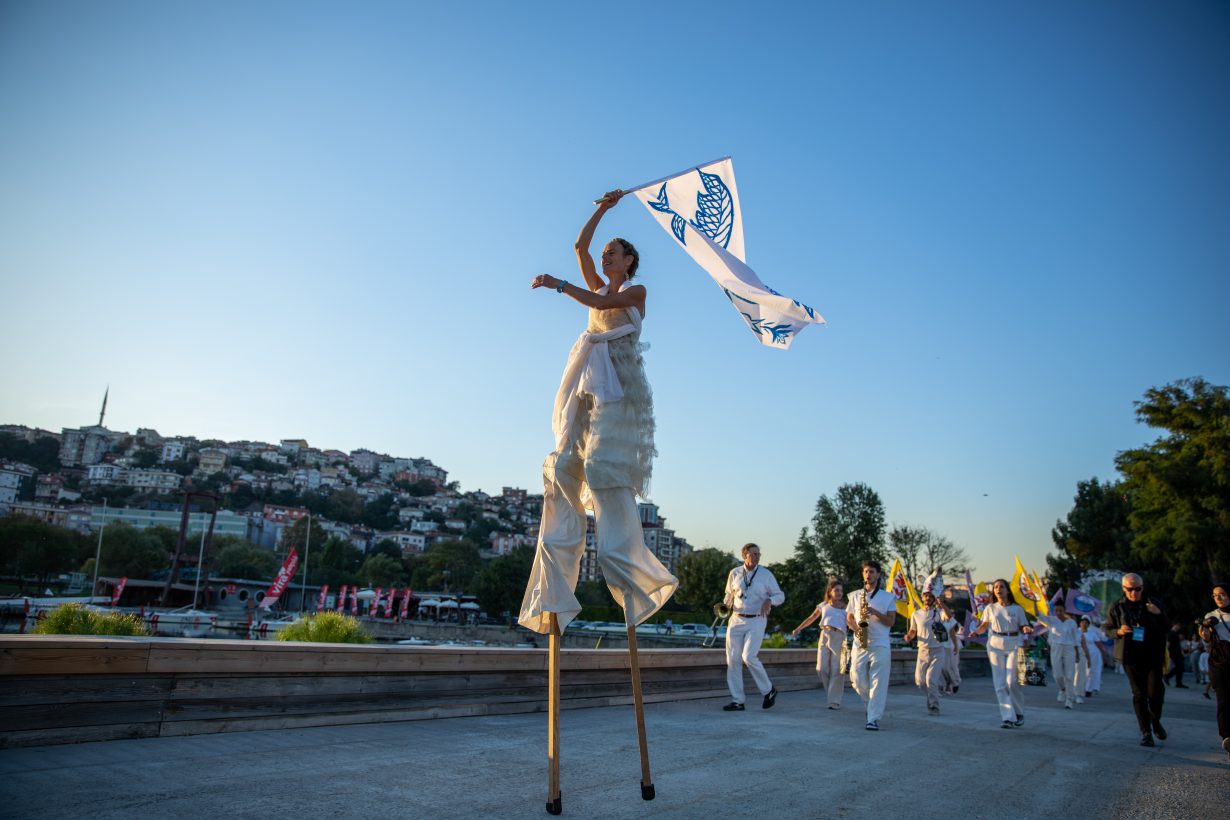 Bread and Puppet Theatre, Santralistanbul (performance at Istanbul Biennial, 2022). Photo: Fatih Yilmaz