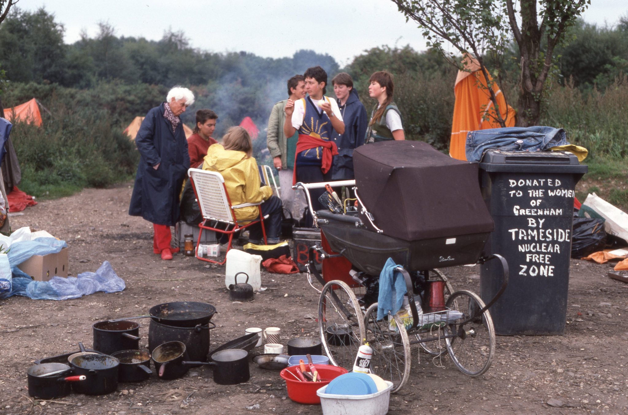 Sally and Richard Greenhill, Greenham Common Women's Peace Camp. Courtesy Alamy