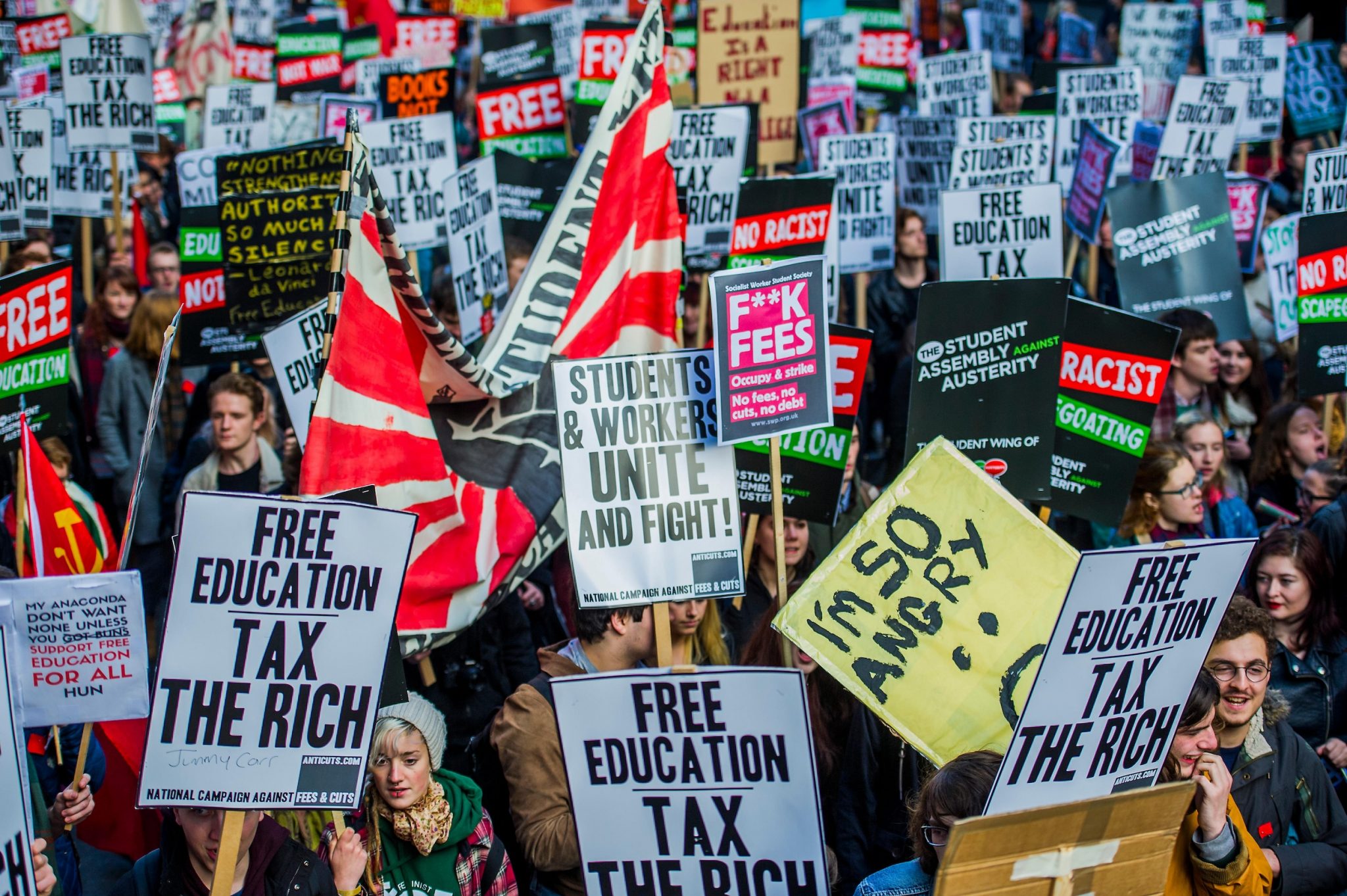 Students march through central London to demand that politicians scrap tuition fees, November 2014. Photo: Guy Bell/Alamy Live News