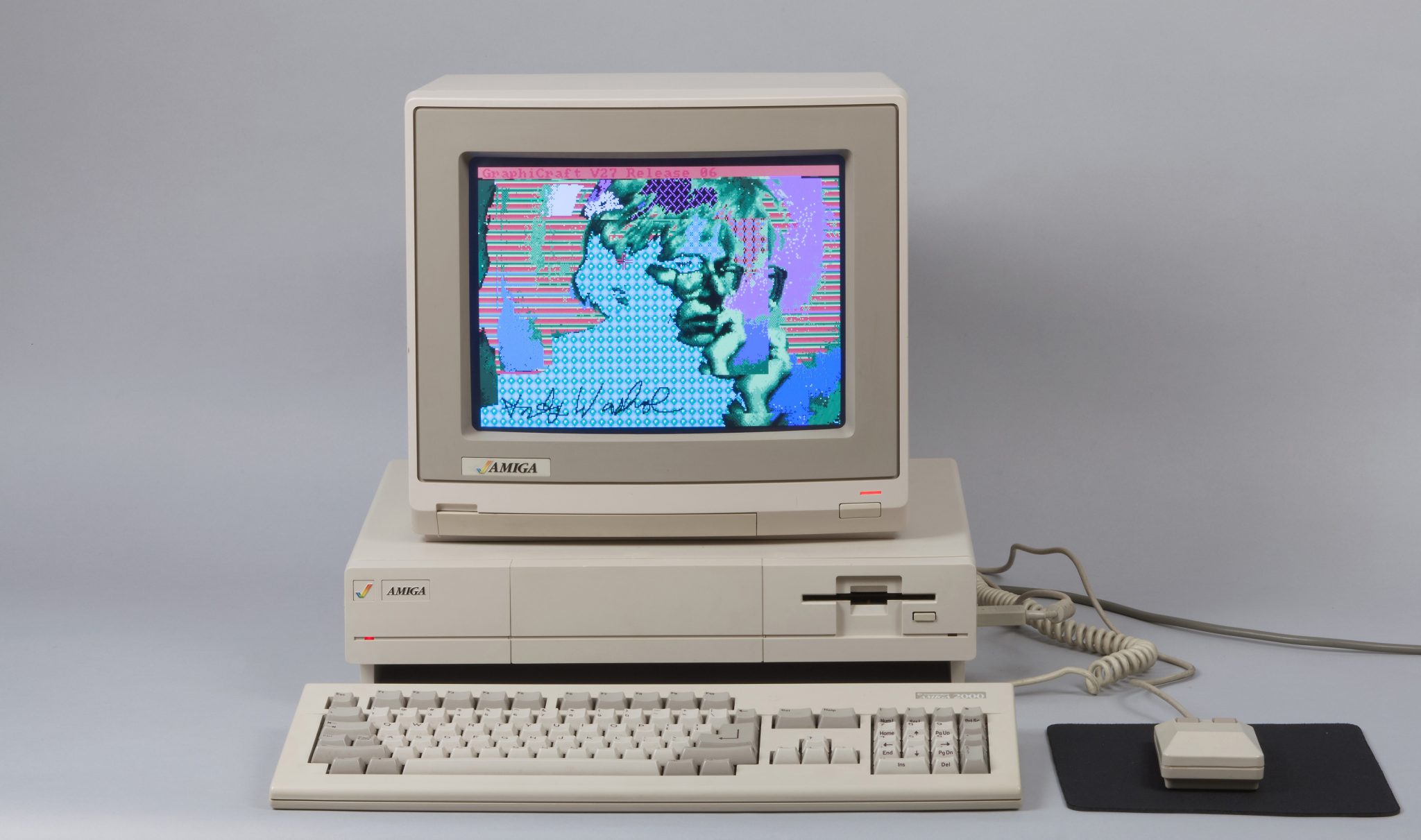 Andy Warhol, Amiga Installation, 1985/2015. Digital images housed in vintage Amiga computer shell. The Andy Warhol Museum, Pittsburgh, R2015.3. © 2024 The Andy Warhol Foundation for the Visual Arts, Inc. / Artists Rights Society (ARS), New York