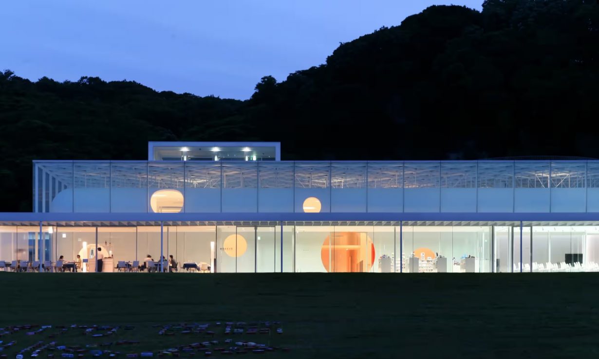 Yokosuka Museum of Art, designed by Riken Yamamoto. Photograph: Courtesy of Tomio Ohashi