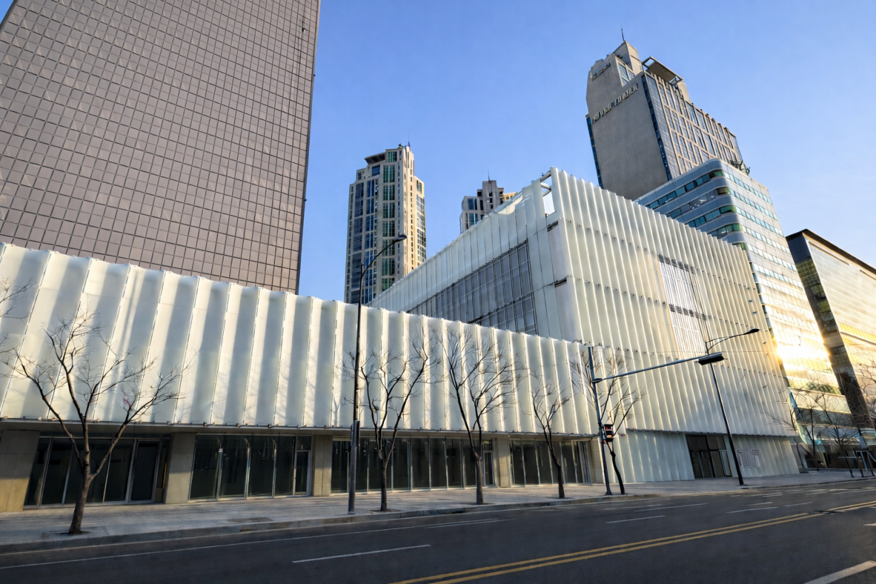 Exterior view of the Centre Pompidou Hanwha