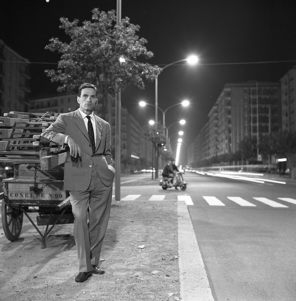 Tullio Farabola, Pier Paolo Pasolini a Roma, 1960. © Archivi Farabola